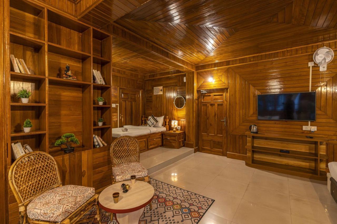 Zostel Shillong Hostel Εξωτερικό φωτογραφία