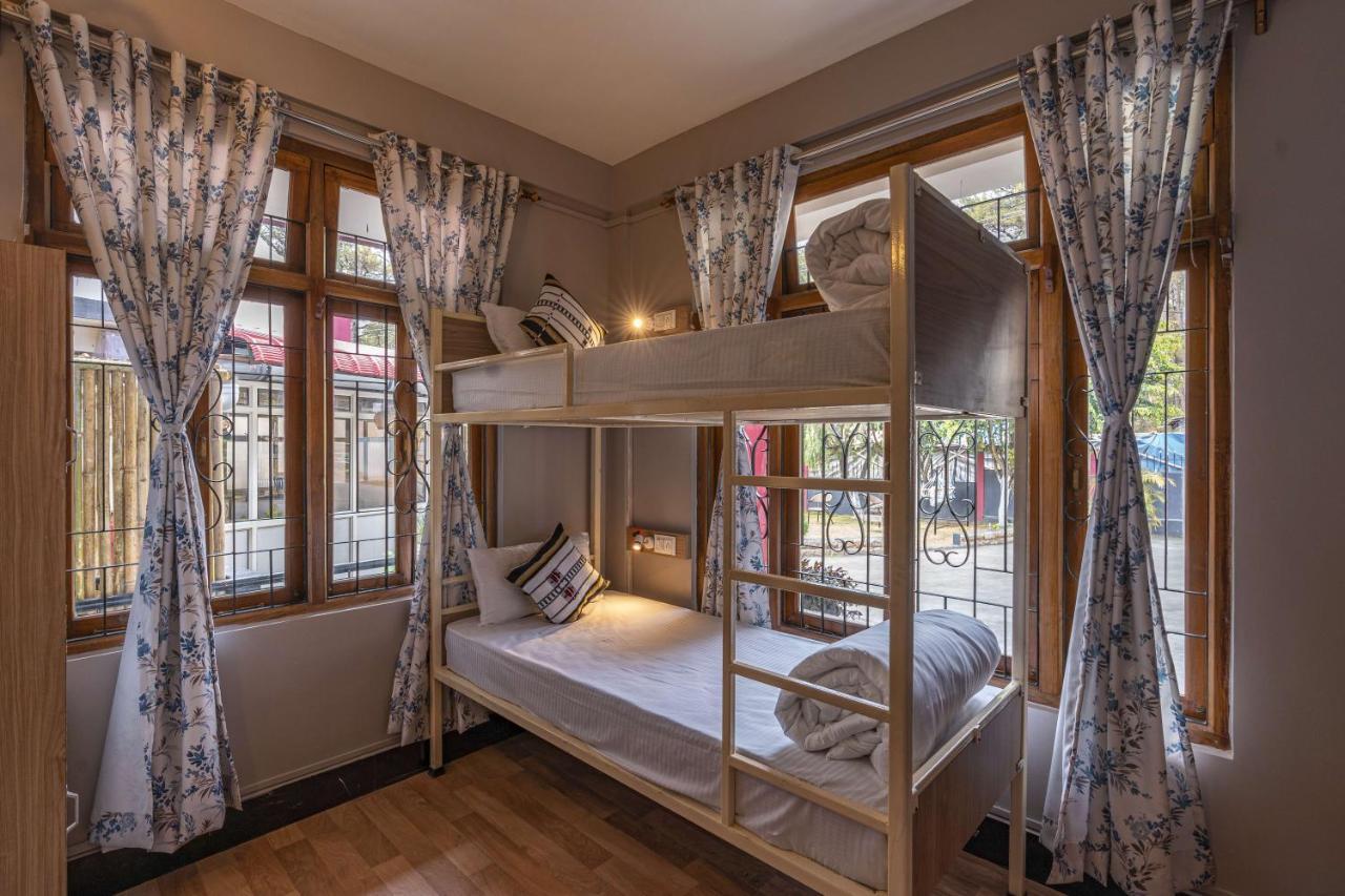 Zostel Shillong Hostel Εξωτερικό φωτογραφία