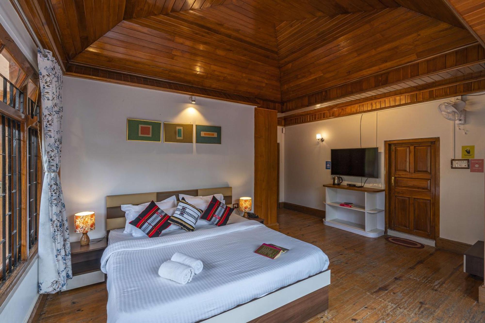Zostel Shillong Hostel Εξωτερικό φωτογραφία